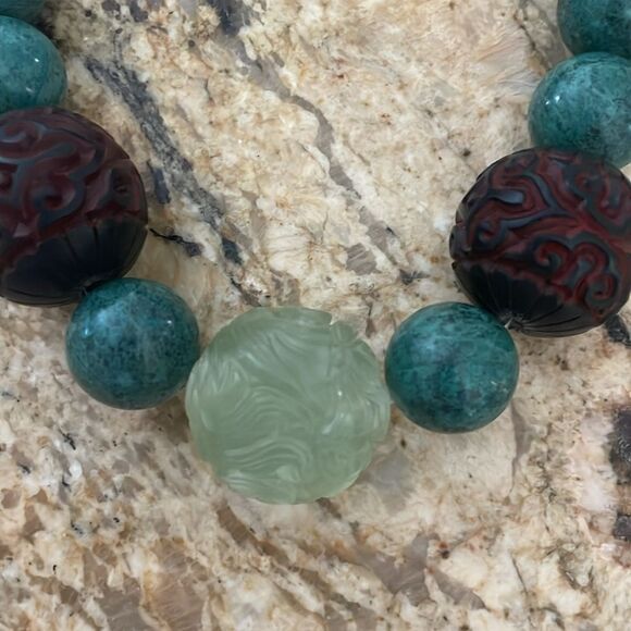 Vintage Chinese Shou Carved Aventurine Necklace, Big Green Beaded - Picture 4 of 5